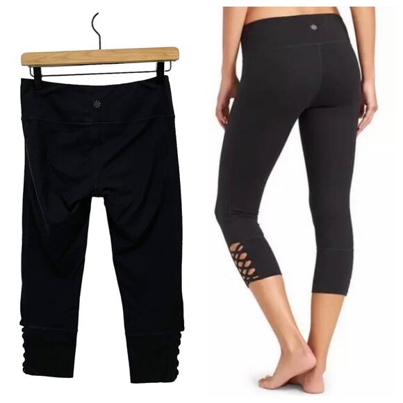 Athleta Mind Over Mat Capri Tight - Black - Small - Picture 2 of 14